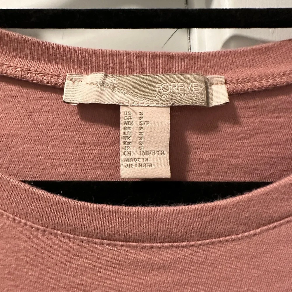 Basic crop top - Picture 2 of 2